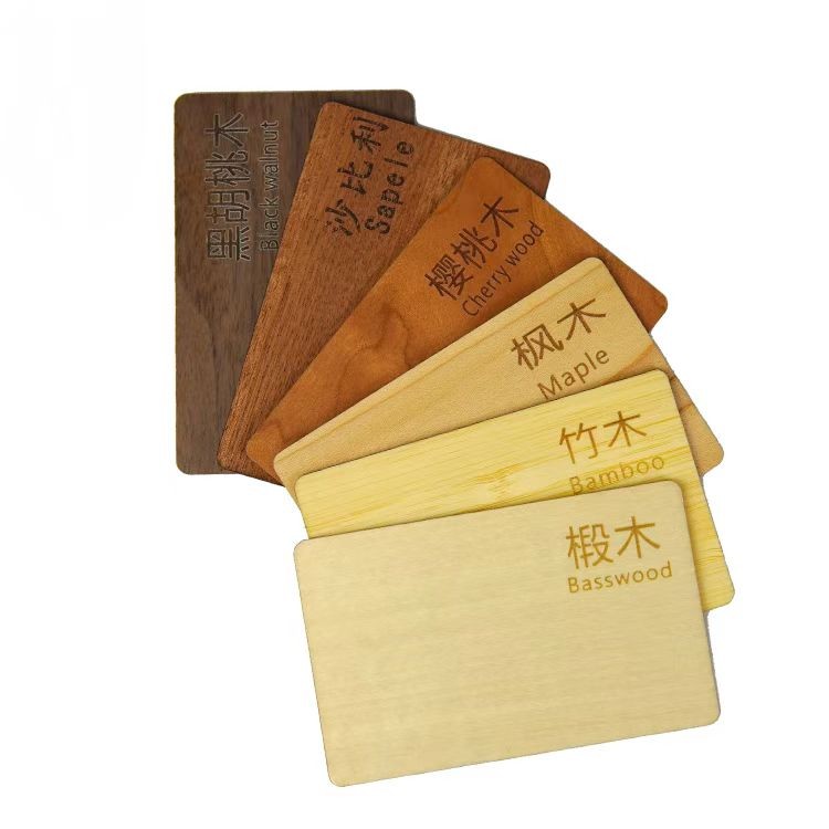 Cartão NFC de madeira reciclável com logotipo personalizado e gravação RFID, cartão de madeira de bambu para empresas