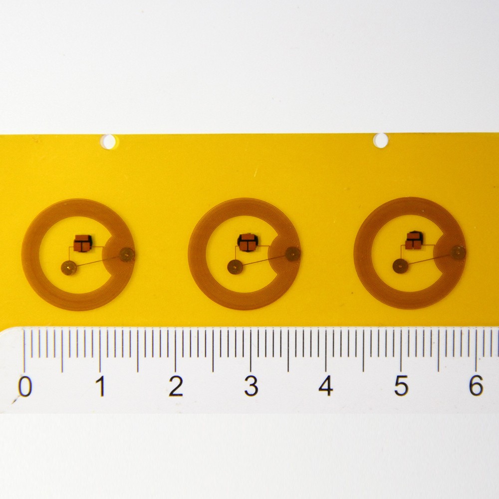 Etiqueta RFID FPC programável de 5 mm Mini regravável Smart Nail NTAG 213 micro chip adesivo de metal barato nfc