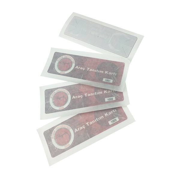 Etiqueta anti-rasgo RFID para veículo 860~960MHz RFID UHF para para-brisa