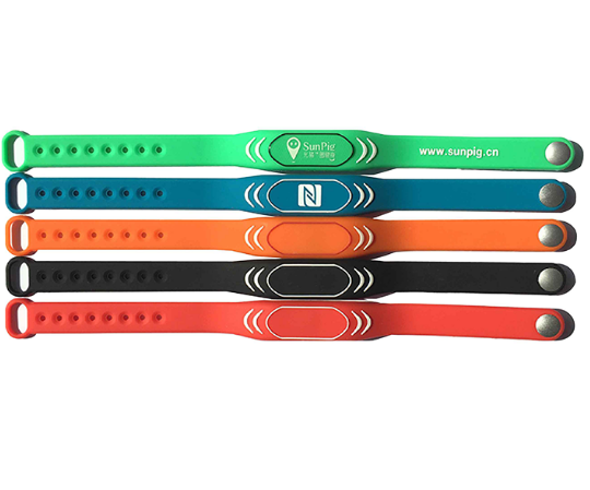 Pulseira de silicone programável e ajustável RFID à prova d'água de 13,56 MHz para piscina