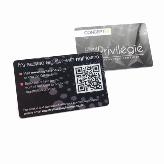 Cartão plástico impresso em CMYK com impressão térmica de código QR para gerenciamento de membros