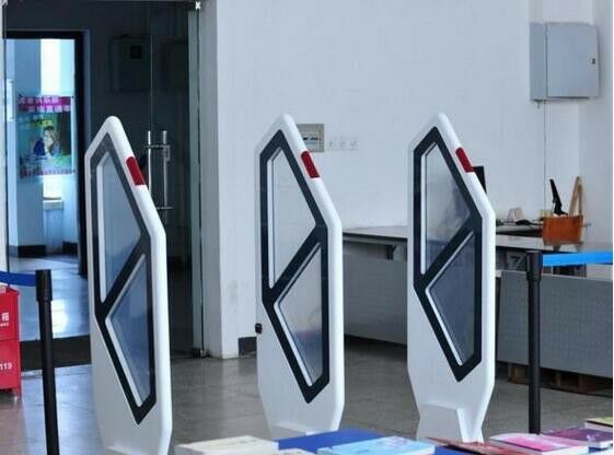 Gerenciamento Inteligente de Biblioteca RFID