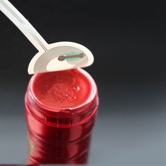RFID aplicado ao rastreamento anti-falsificação da indústria de bebidas alcoólicas