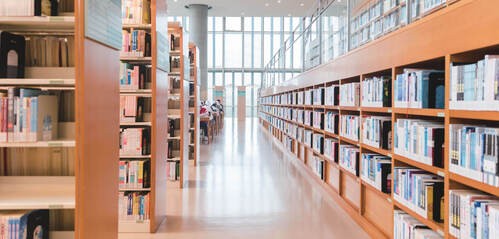 Obtendo empréstimo e devolução instantâneos, inventário sem erros com etiquetas de biblioteca UHF RFID