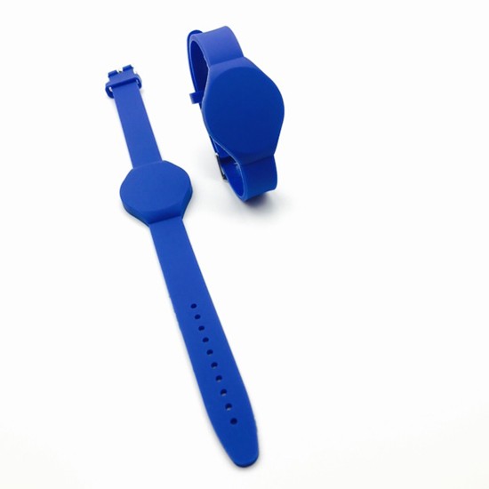 Pulseira RFID de PVC macio à prova d'água com chip de baixa frequência de 125 kHz