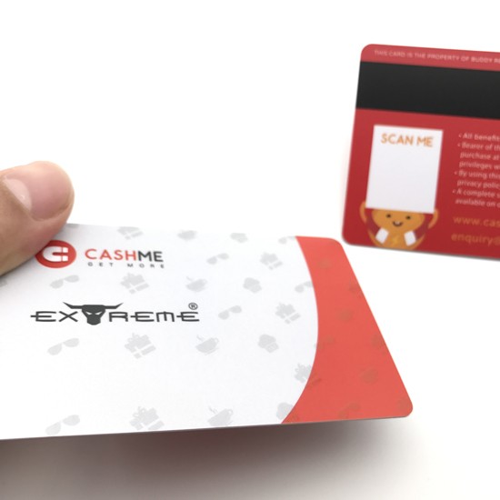 Cartão de fidelidade com impressão offset e ponto UV