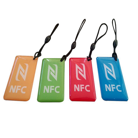 Etiqueta de cristal epóxi em formato NFC