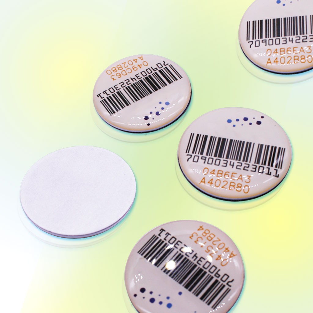 Etiqueta de cartão tipo moeda em PVC RFID NFC ISO15693 / ISO14443A 13,56 MHz