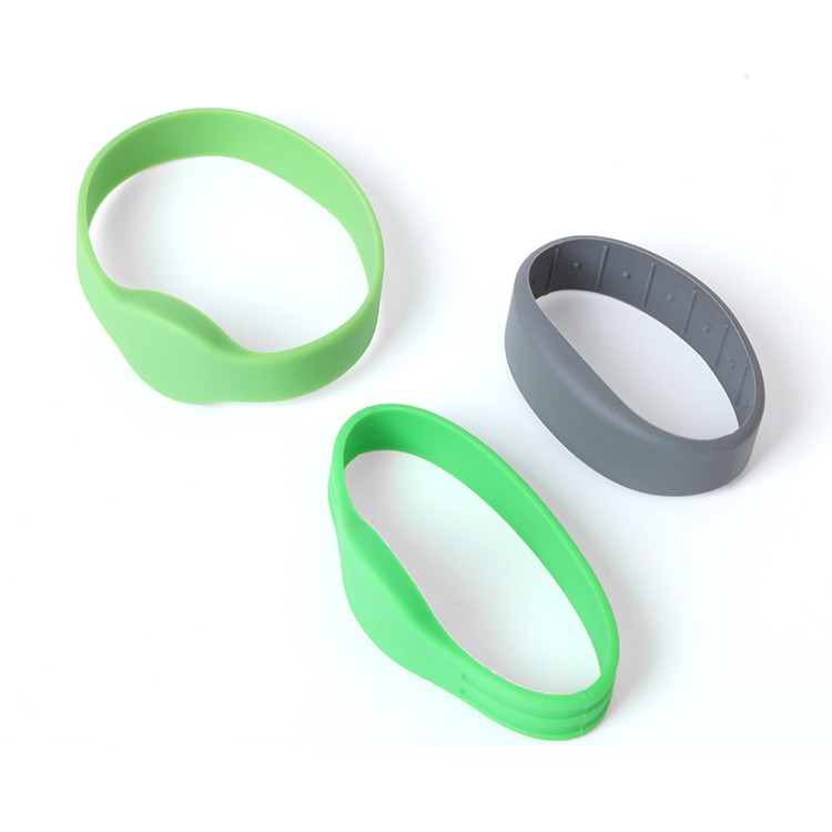 Pulseiras de proximidade inteligentes personalizadas por atacado com controle de acesso e pulseira RFID de silicone macio