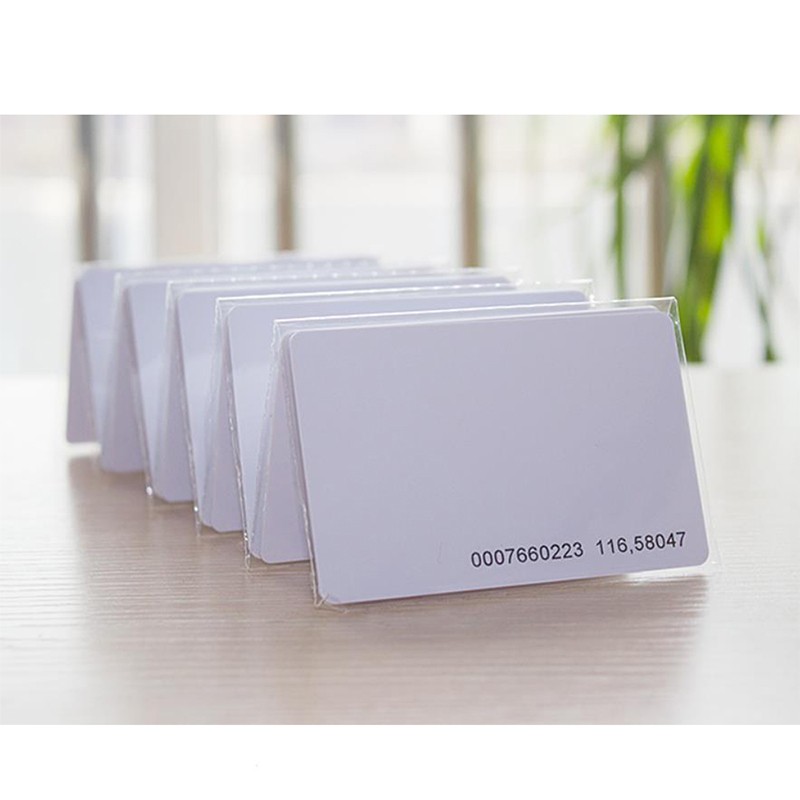 Cartão de identificação de controle de acesso sem contato por atacado 125khz TK4100 Chip PVC Smart Blank Proximity RFID Card