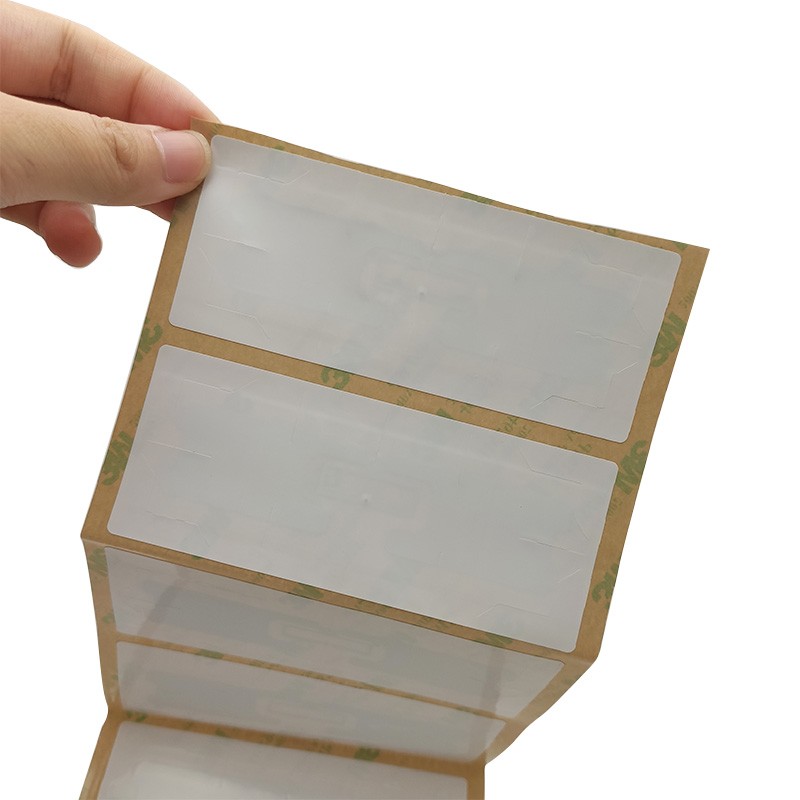 Etiqueta anti-rasgo RFID para veículo 860~960MHz RFID UHF para para-brisa