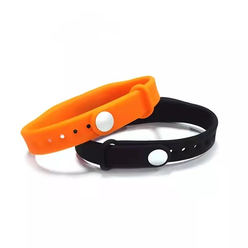 Pulseira inteligente de silicone RFID de 13,56 MHz usada em clube esportivo à prova d'água NFC