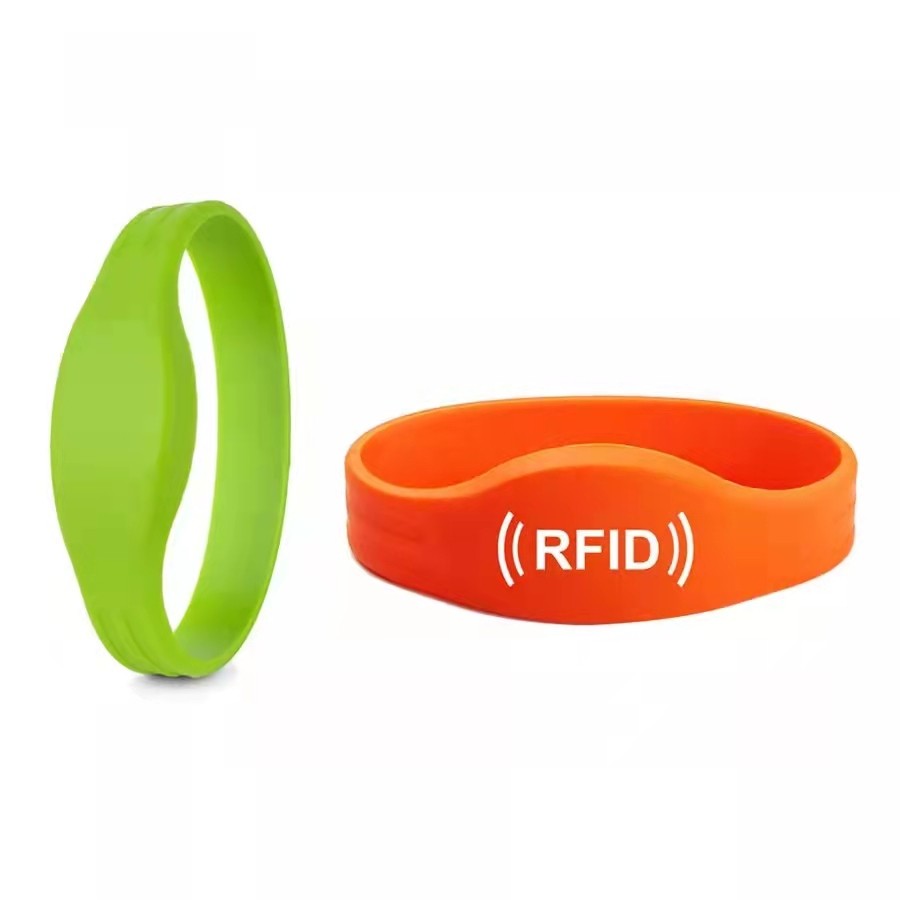 Pulseira inteligente de silicone RFID de 13,56 MHz usada em clube esportivo à prova d'água NFC