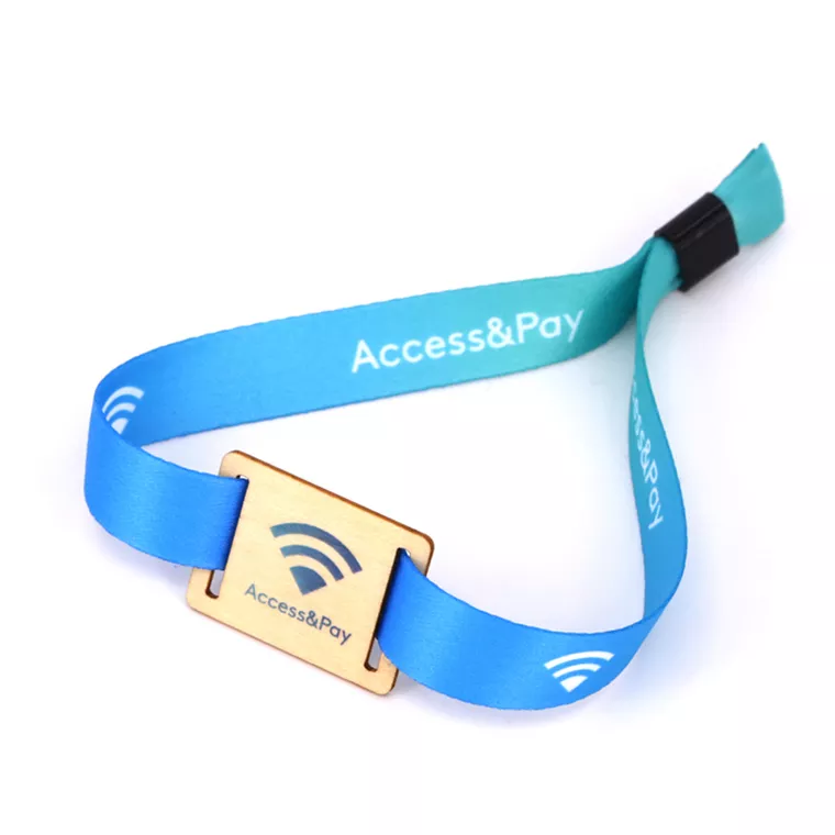 Pulseiras personalizadas RFID 13,56 MHz NFC com etiqueta de madeira para eventos, festivais, clubes, shows, atividades de férias, exposições, pagamento em dinheiro