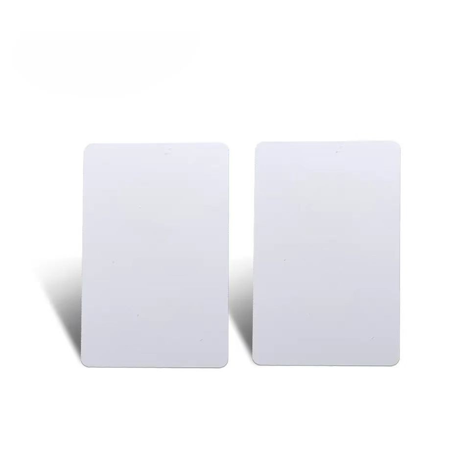 Cartão NFC em branco de 13,56 MHz RFID Ntag213/Ntag215/Ntag216 Cartão de PVC inteligente regravável branco