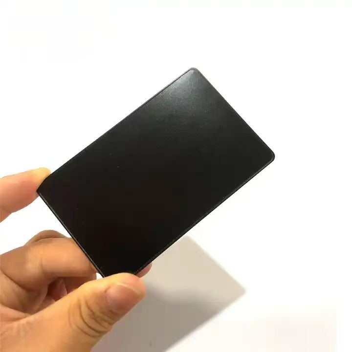Cartões de visita personalizados com chips RFID NFC sem contato, preto fosco e metal