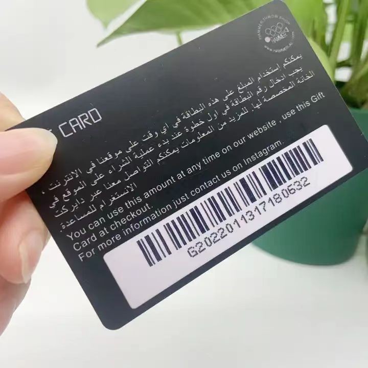 Cartão de fidelidade de clube com tarja magnética de plástico, código de barras, impressão de logotipo esportivo fosco brilhante
