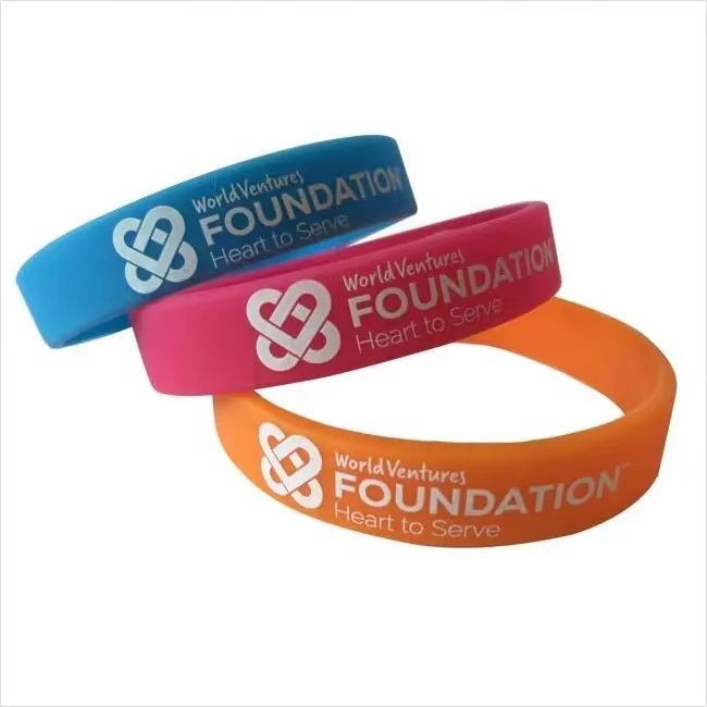 Pulseiras de silicone gravadas e impressas Pulseiras de silicone personalizadas para presentes personalizados