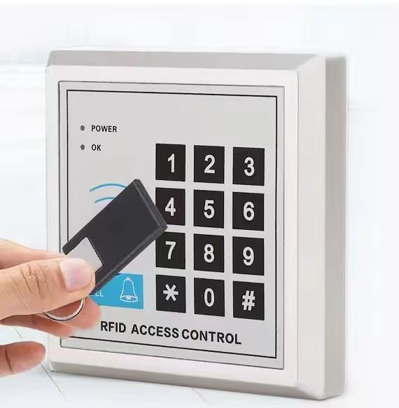 Chaveiro RFID de corrente metálica NFC Smart RFID para sistema de acesso tecnológico