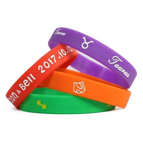 Novas pulseiras de silicone em relevo Pulseiras de silicone personalizadas