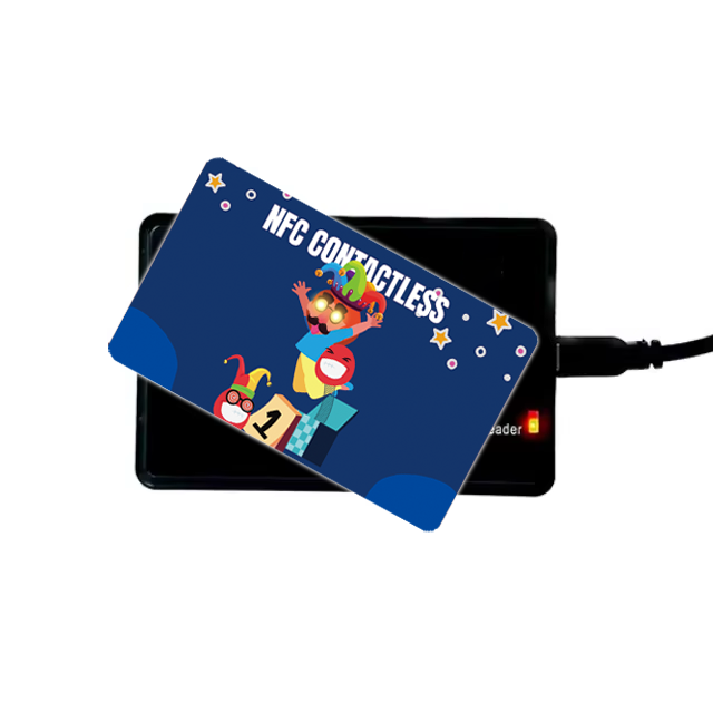 Cartão de luz LED NFC personalizado para controle de acesso a parques de diversões