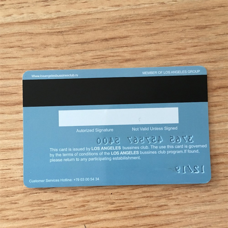 Cartão de plástico colorido PVC CR80 com tarja magnética e impressão de número de série
