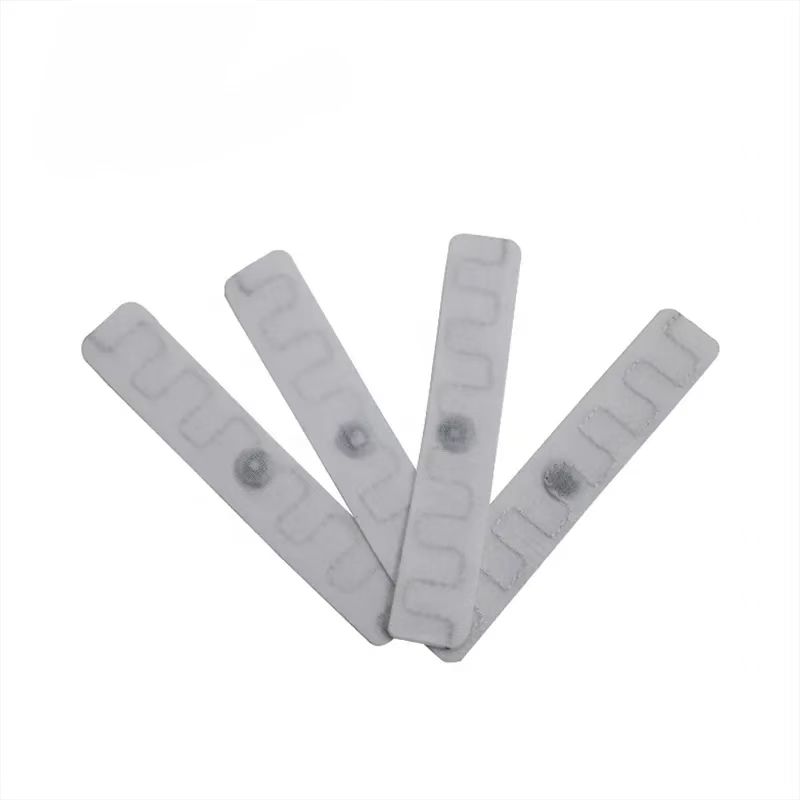 Fornecedor de etiquetas de lavanderia RFID para roupas de linho e tecido UHF 860-960 MHz