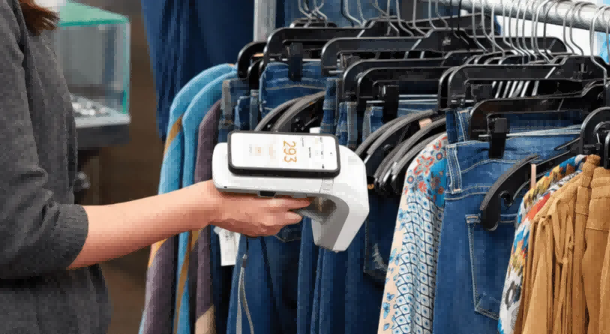 Como a tecnologia RFID pode ajudar o setor varejista a caminhar em direção à sustentabilidade?