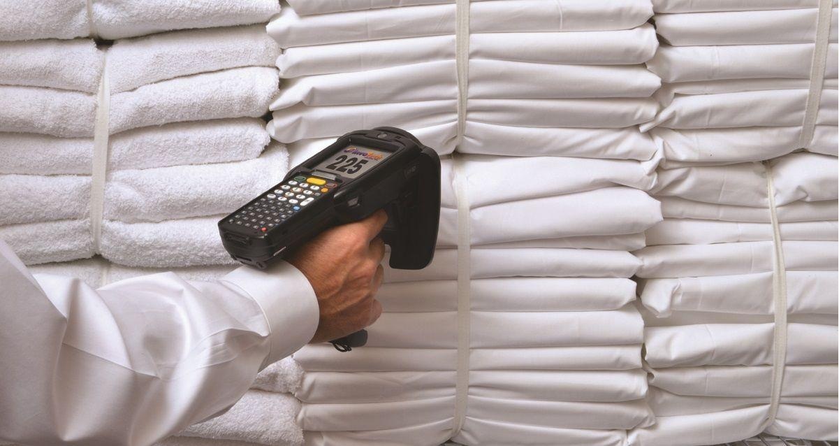 UHF RFID Laundry Tags for Hotel Linen Tracking: Reduce Loss and Improve Efficiency