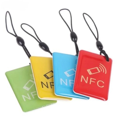 Cartão epóxi RFID para controle de acesso